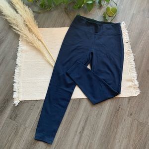 Peace & Pearl Navy Blue Banded Waist Leggings
